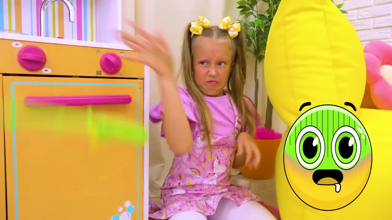 Kids Video: Colorful Bottle Surprise for Kids